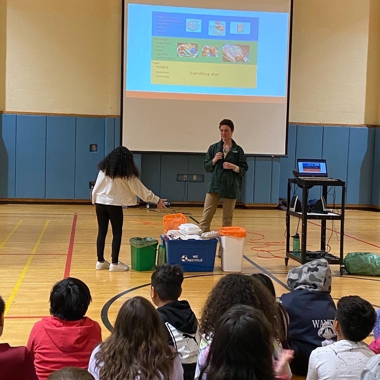 students learning about recycling